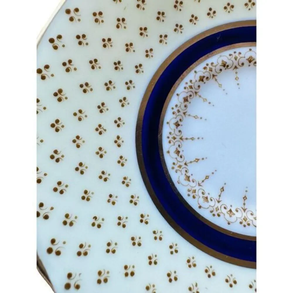 Paragon By Appt. China Potters To HM Queen Elizabeth England‎ 4 Saucers Only 5